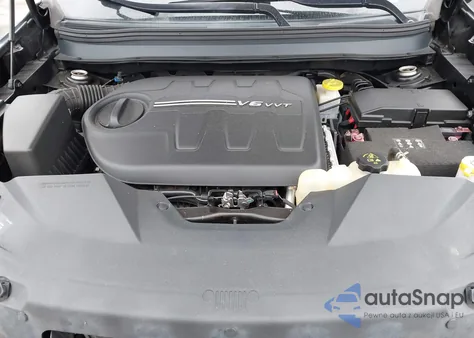 2019 Jeep Cherokee Limited 4X4 из США, поврежденный, VIN 1C4PJMDX6KD345586